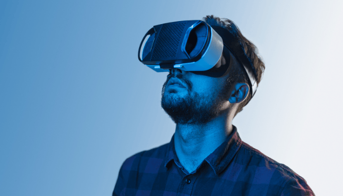 واقعیت مجازی چیست؟